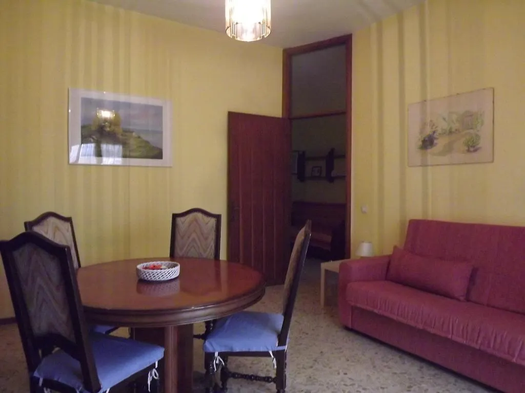 Helios Suite Bergamo 0*,  Italy